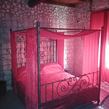 Apartamento Castle House Cremona Exterior foto